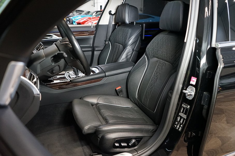 BMW Řada 7 740d xDrive