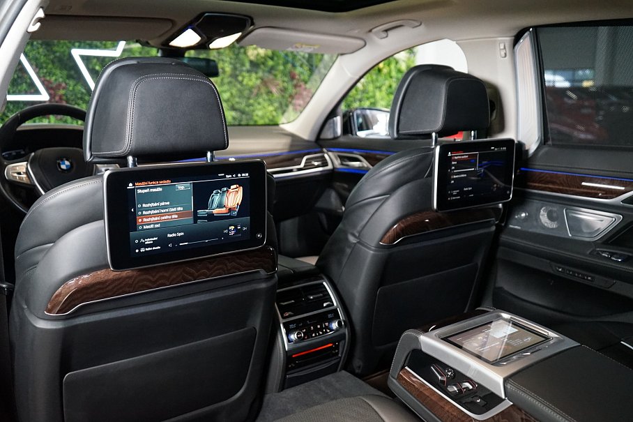 BMW Řada 7 740d xDrive