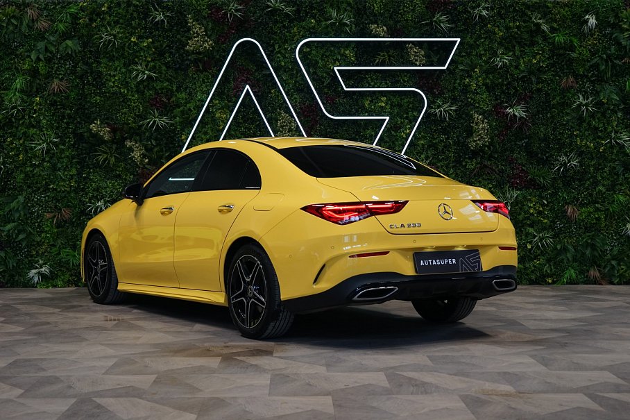 Mercedes-Benz CLA 200 Coupé