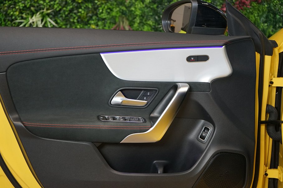 Mercedes-Benz CLA 200 Coupé