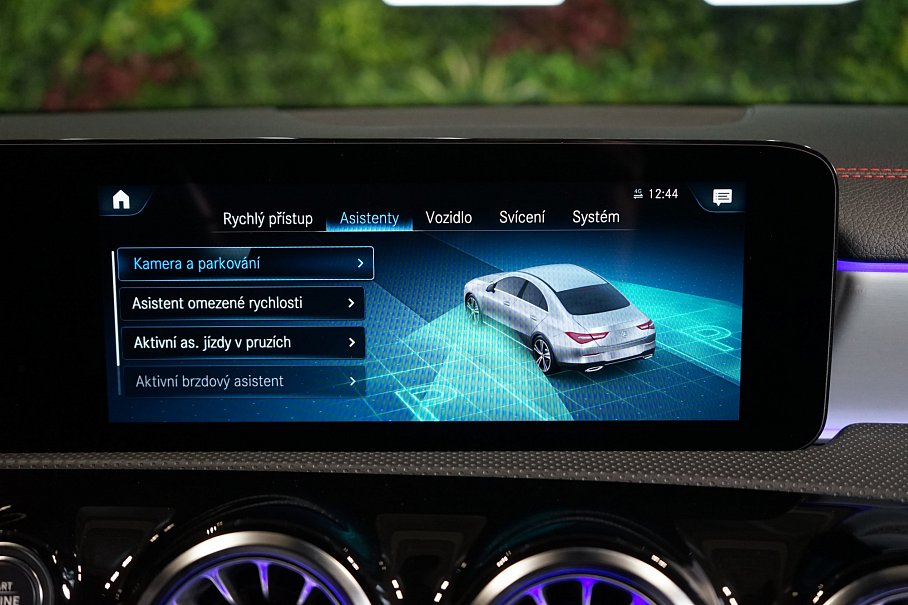 Mercedes-Benz CLA 200 Coupé