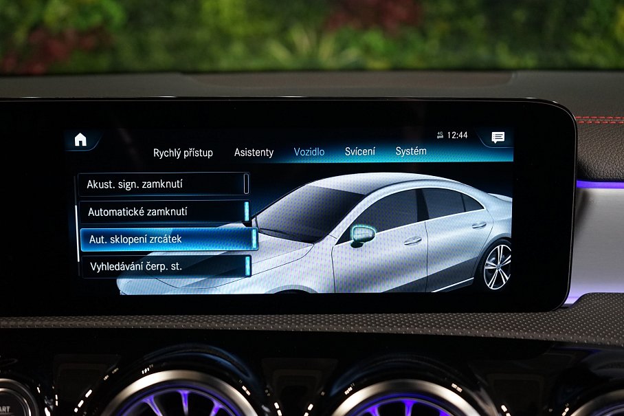 Mercedes-Benz CLA 200 Coupé