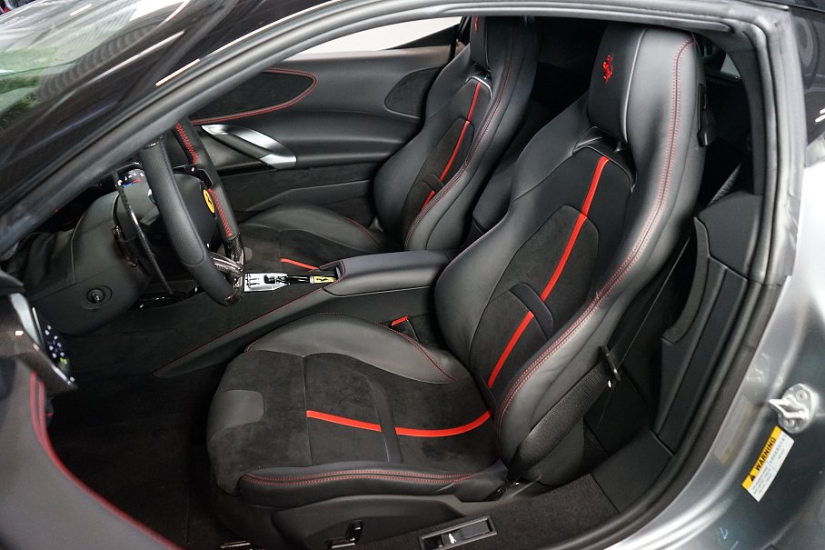 Ferrari SF90 Stradale