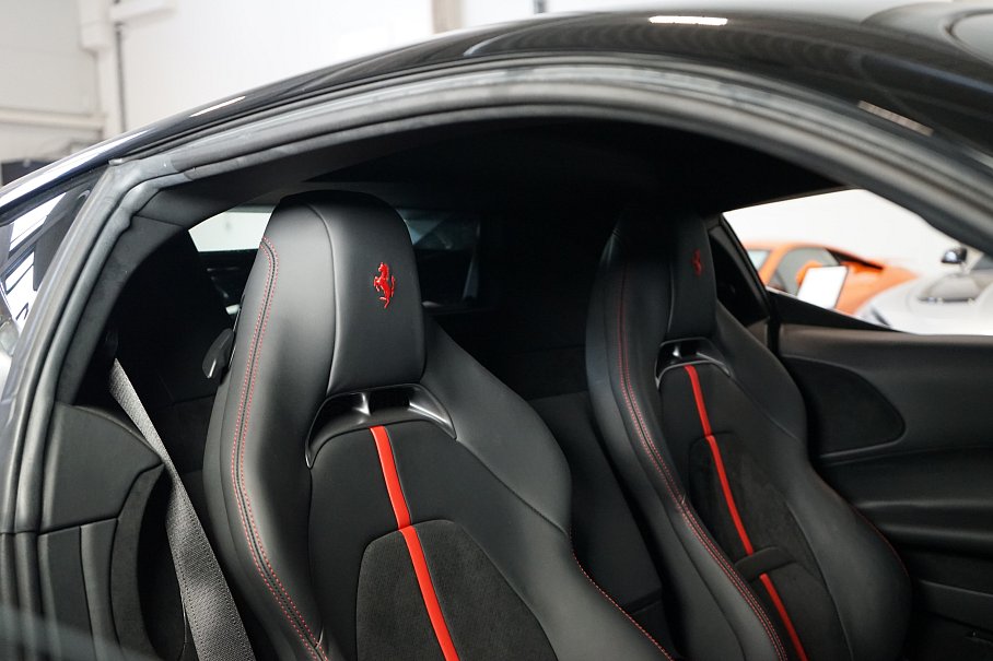 Ferrari SF90 Stradale