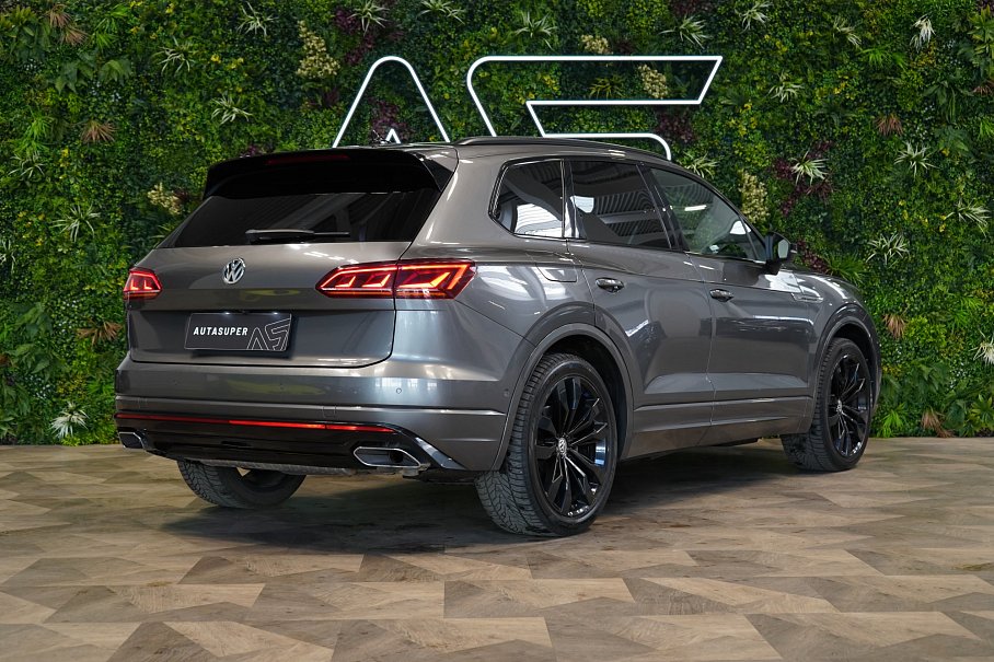 Volkswagen Touareg 3.0 TDI 4Motion R-Line