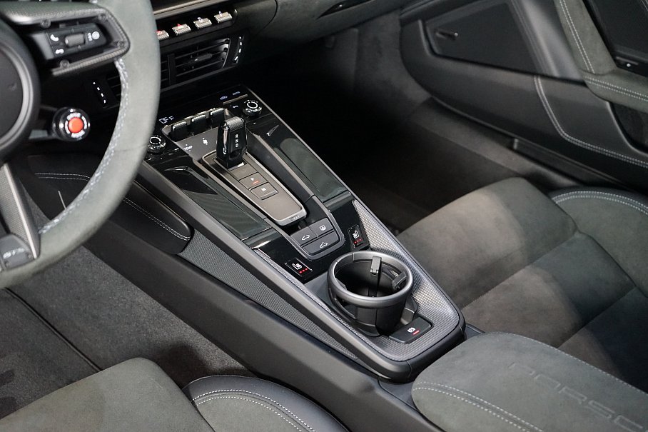 Porsche 911 992.2 4 GTS