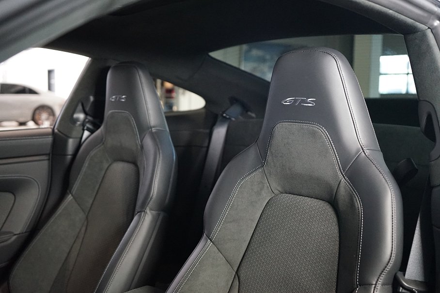 Porsche 911 992.2 4 GTS