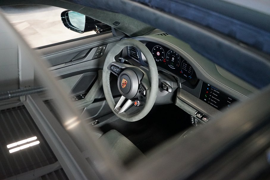 Porsche 911 992.2 4 GTS