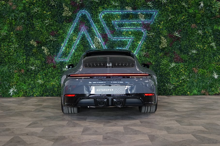 Porsche 911 992.2 4 GTS