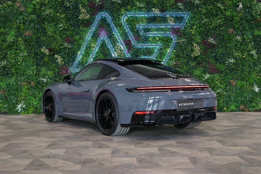 Porsche 911 992.2 4 GTS