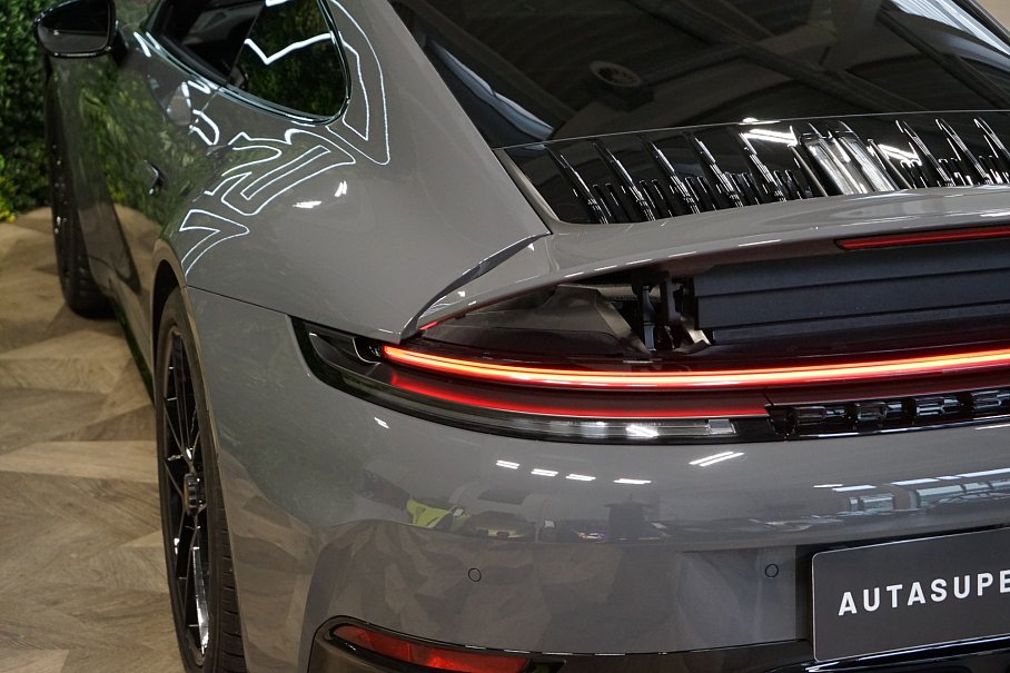 Porsche 911 992.2 4 GTS