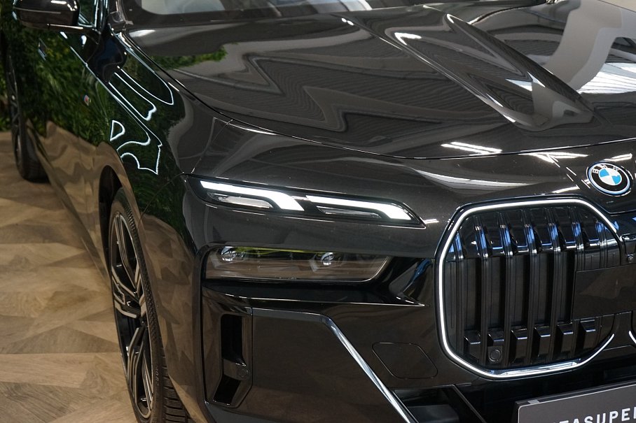 BMW Řada 7 750e xDrive