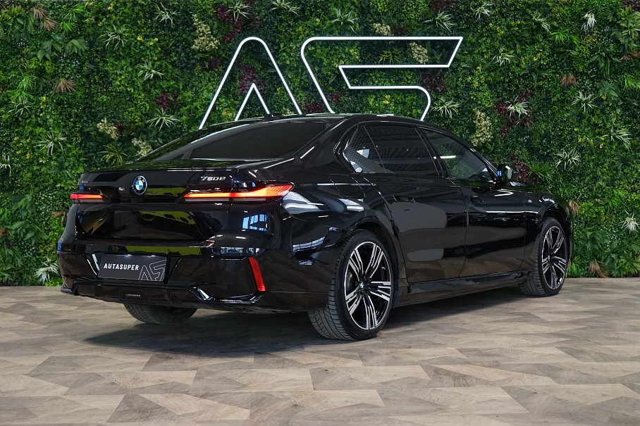 BMW Řada 7 750e xDrive