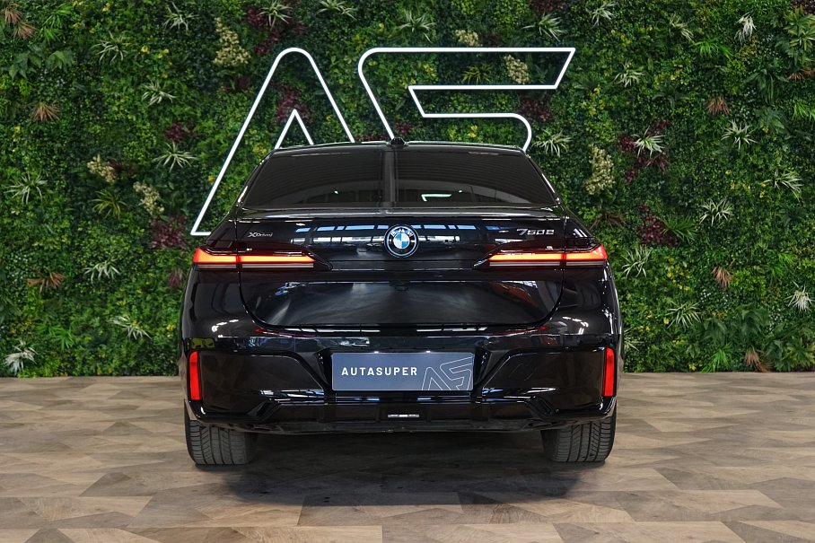 BMW Řada 7 750e xDrive