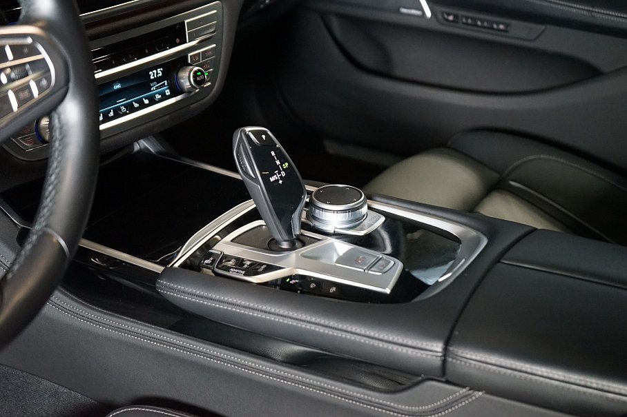 BMW Řada 7 40d xDrive Long