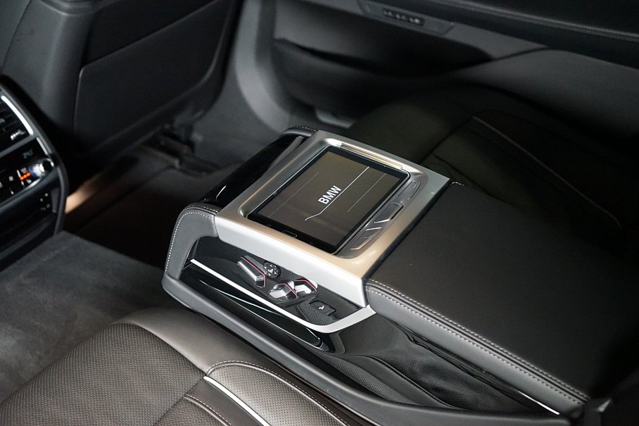 BMW Řada 7 40d xDrive Long