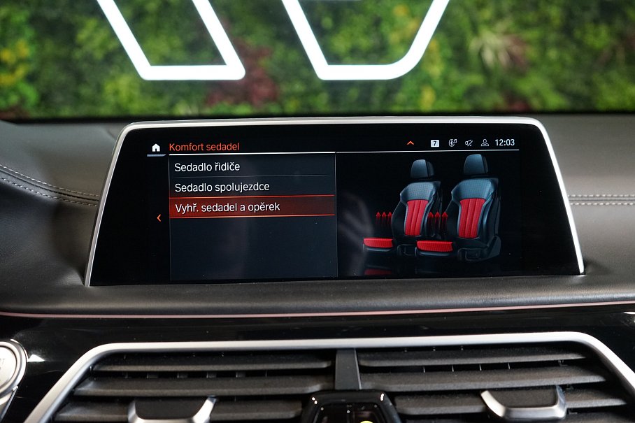 BMW Řada 7 40d xDrive Long