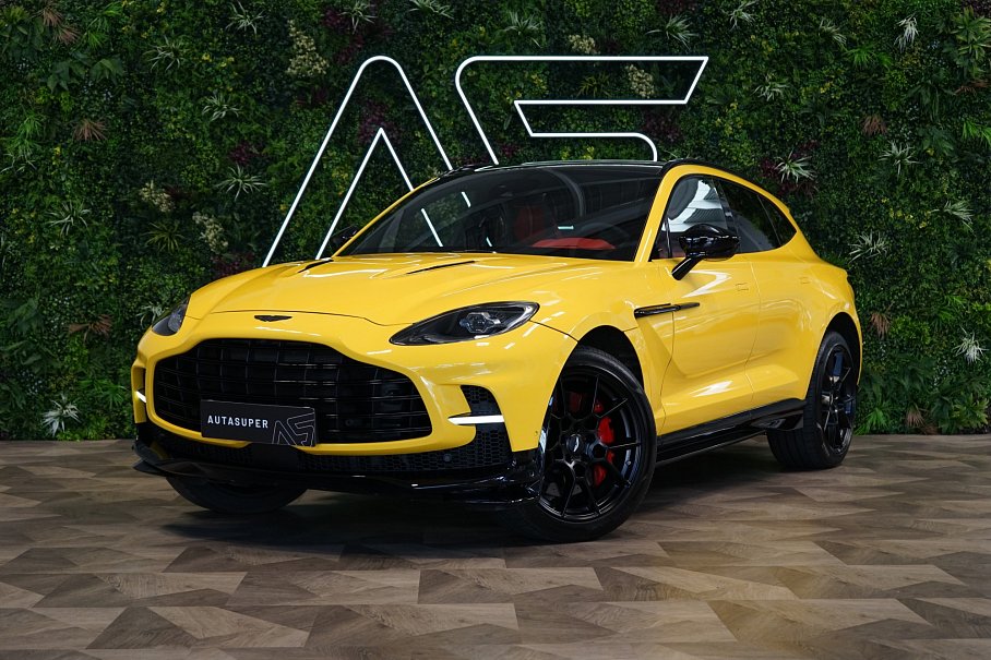 Aston Martin DBX 707