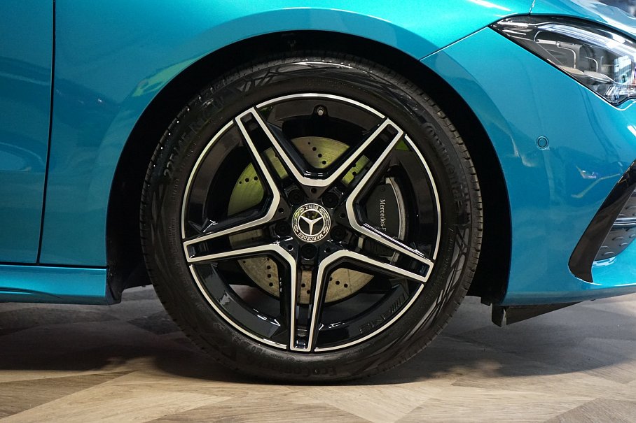 Mercedes-Benz CLA 200d