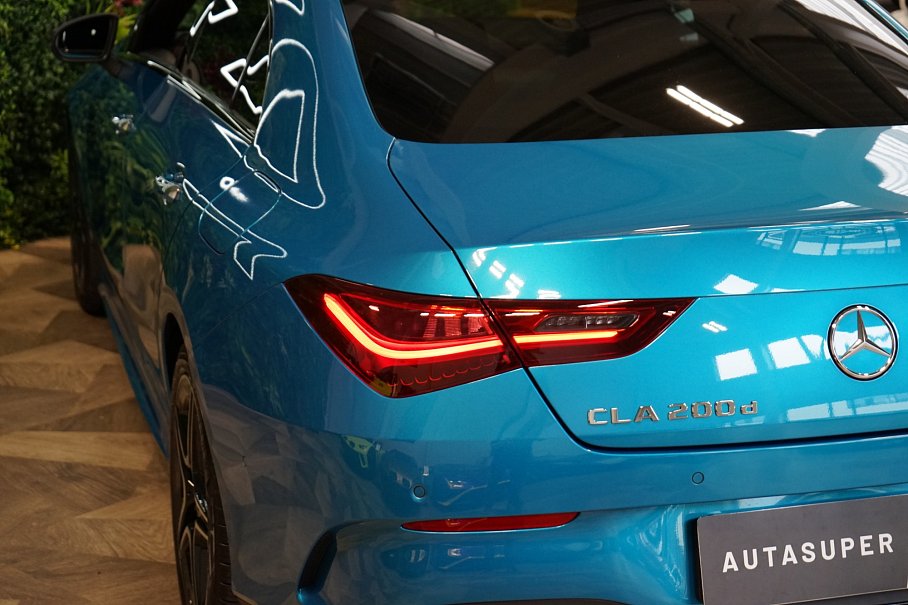Mercedes-Benz CLA 200d