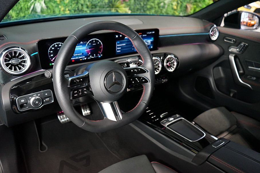Mercedes-Benz CLA 200d