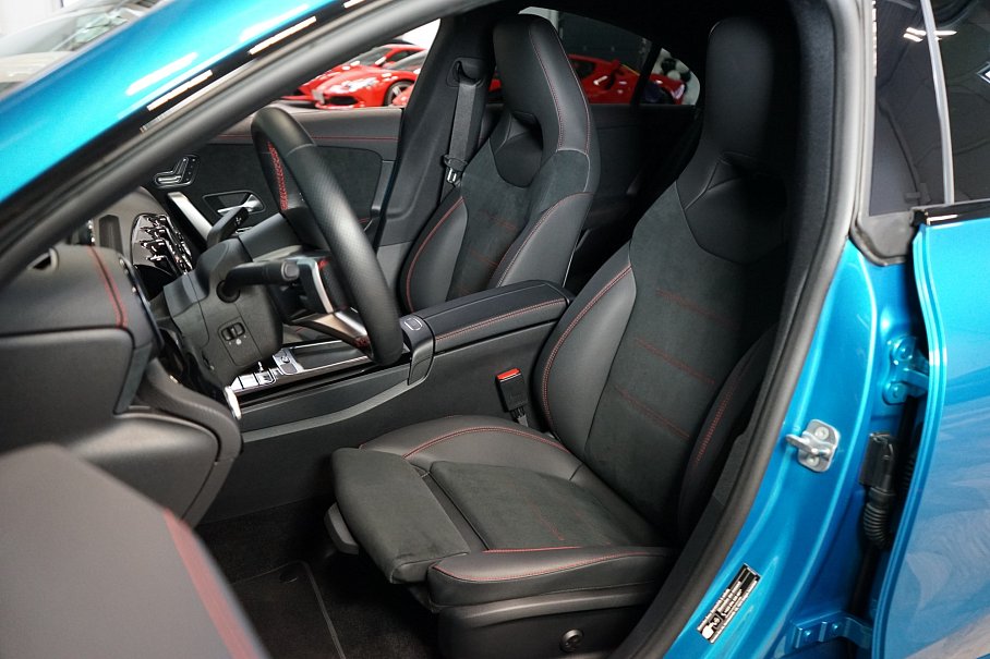 Mercedes-Benz CLA 200d