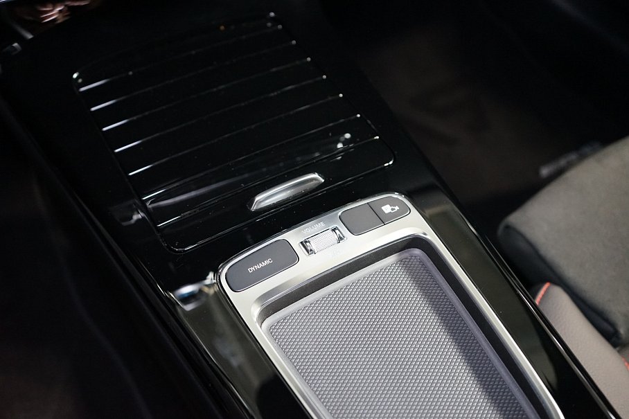 Mercedes-Benz CLA 200d