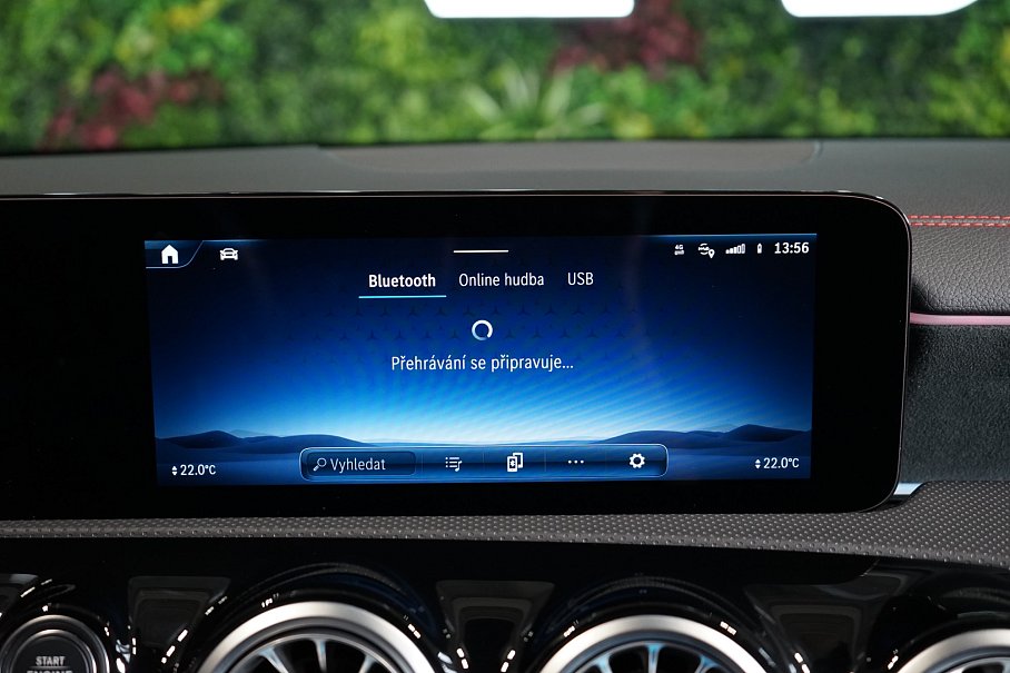 Mercedes-Benz CLA 200d