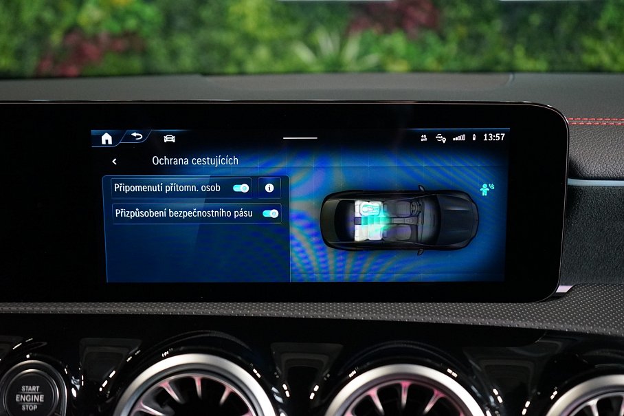 Mercedes-Benz CLA 200d