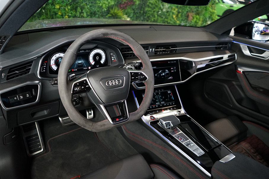 Audi RS 6 Avant Performance TFSI quattro