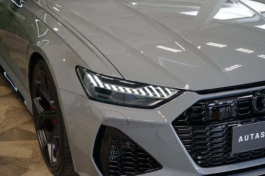 Audi RS 6 Avant Performance TFSI quattro