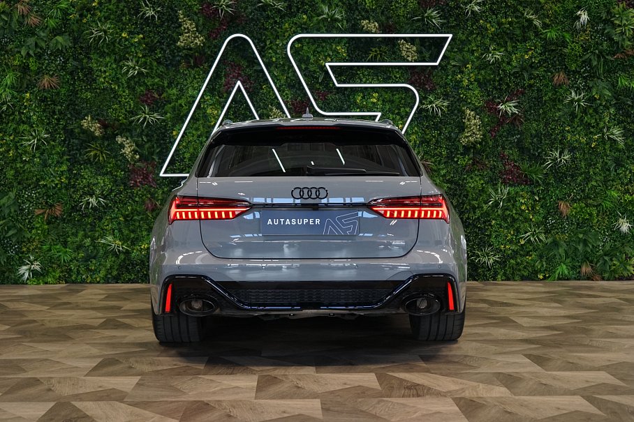 Audi RS 6 Avant Performance TFSI quattro