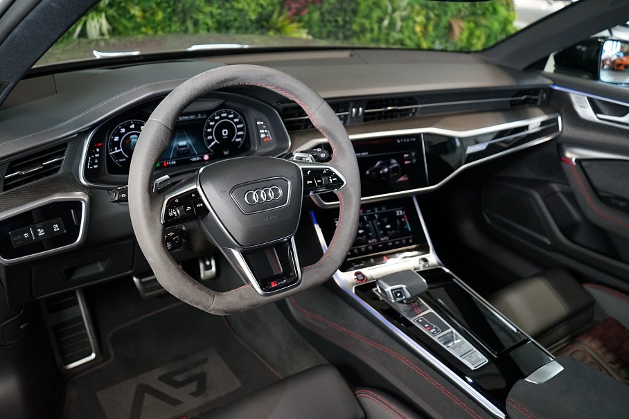 Audi RS 6 Avant Performance TFSI quattro