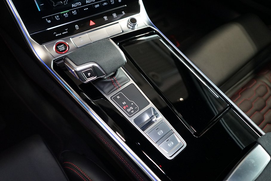 Audi RS 6 Avant Performance TFSI quattro