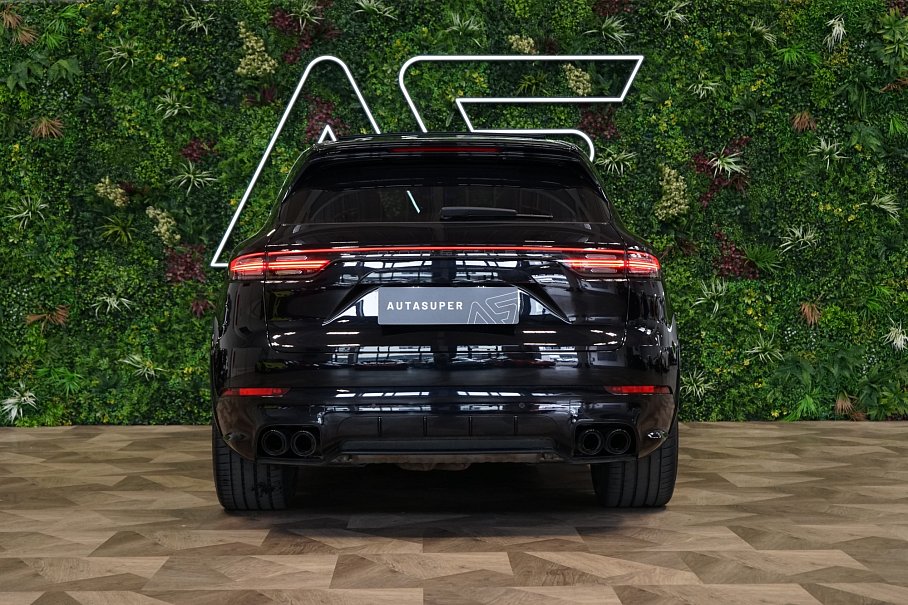 Porsche Cayenne Turbo