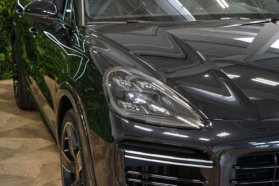 Porsche Cayenne Turbo