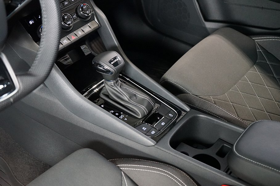 Škoda Karoq 1.5 TSI Sportline