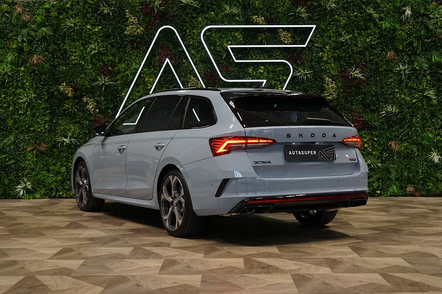Škoda Octavia RS 2.0 TSI
