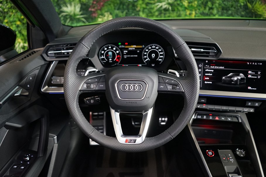 Audi RS 3 Limousine 2.5 TFSI quattro