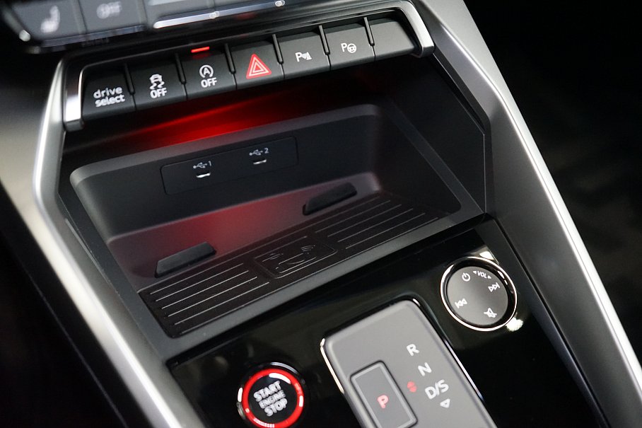 Audi RS 3 Limousine 2.5 TFSI quattro