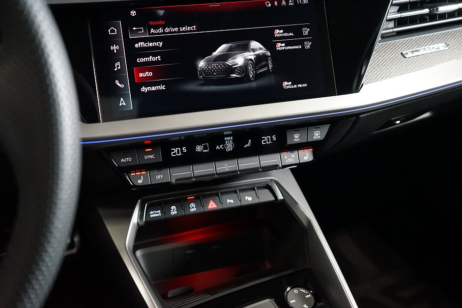 Audi RS 3 Limousine 2.5 TFSI quattro