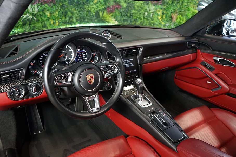 Porsche 911 991.2 Turbo S