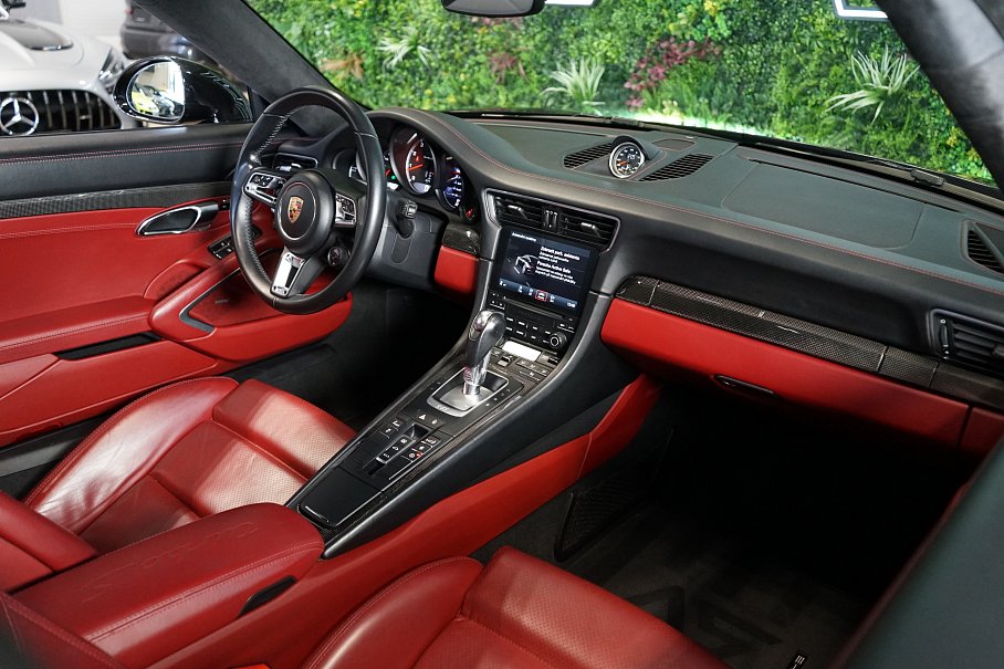 Porsche 911 991.2 Turbo S