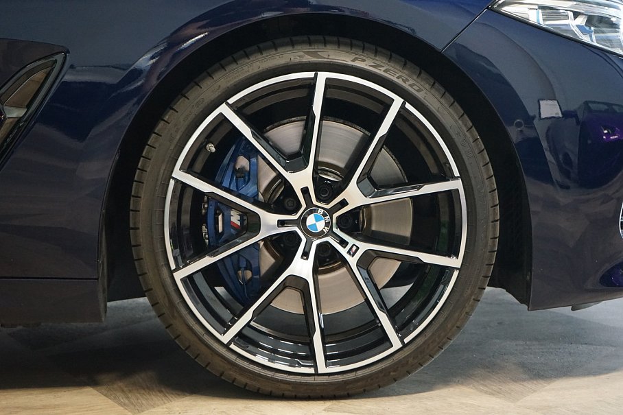 BMW Řada 8 840d xDrive