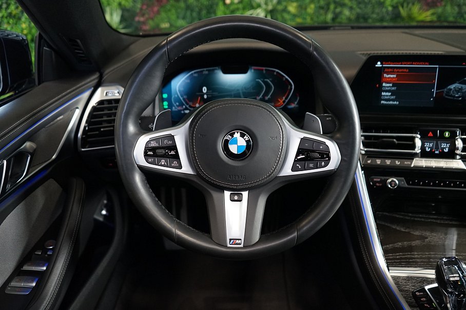 BMW Řada 8 840d xDrive