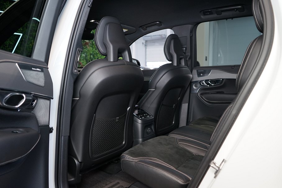 Volvo XC90 T8 AWD Recharge R-Design