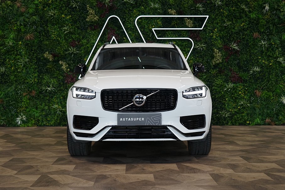 Volvo XC90 T8 AWD Recharge R-Design