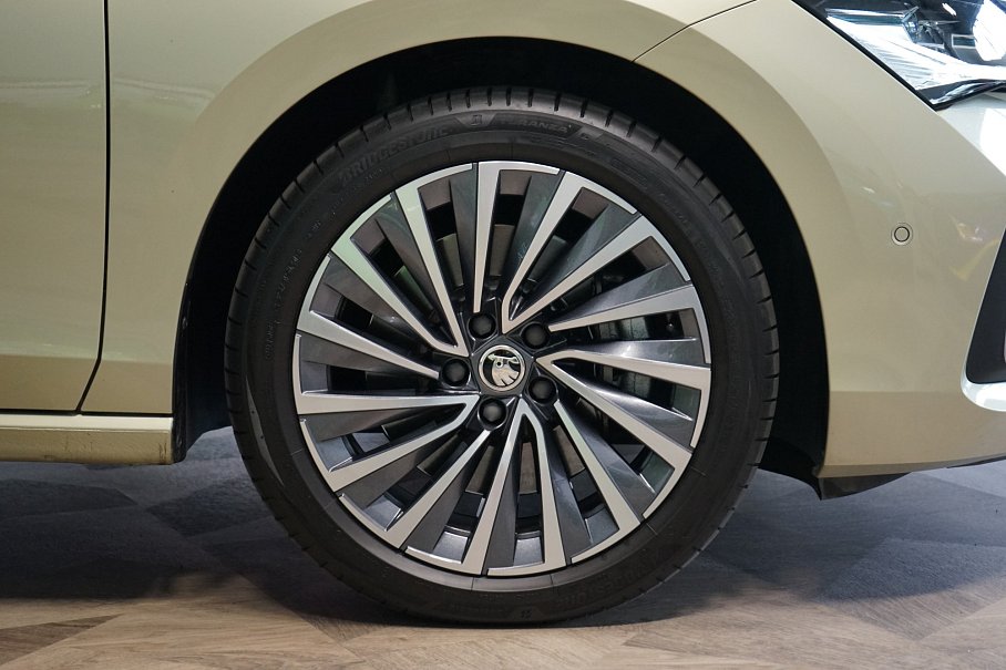 Škoda Superb 2.0 TDI L&K