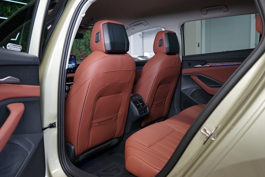 Škoda Superb 2.0 TDI L&K