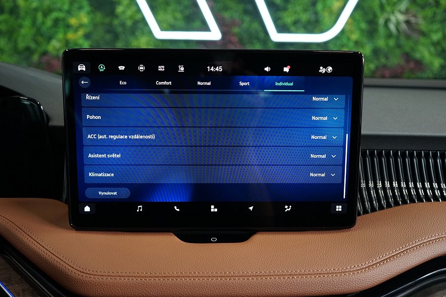 Škoda Superb 2.0 TDI L&K
